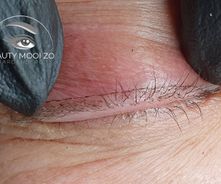 Zachte eyeliner contour (out line)